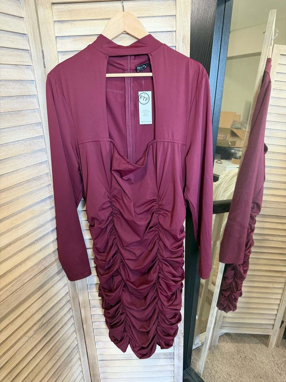 NWT Fashion to Figure Yara Cutout Ruched Bodycon Midi Dress in Burgundy 3XL